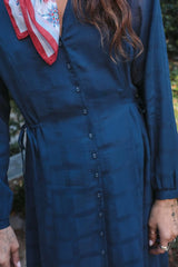 Effortless Everyday: The Button-Front Midi Dress