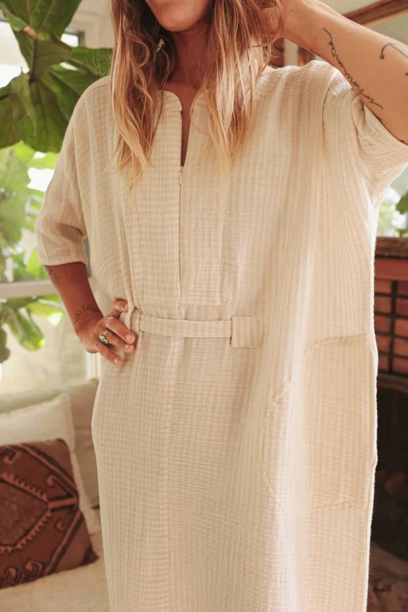 Effortless Neutral: Your Go-To Summer Maxi